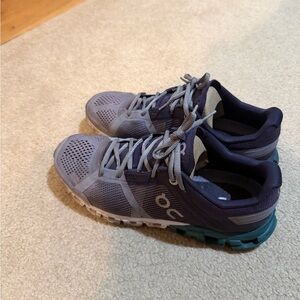 On Running Dark Gray Sneakers